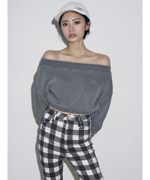 GYDA（ジェイダ）の「アームギャザーピグメントオフショル ショートスウェットトップス（Tシャツ/カットソー・レディース・アイボリー/チャコールグレー/オレンジ系その他3・FREE）」の8枚目の写真