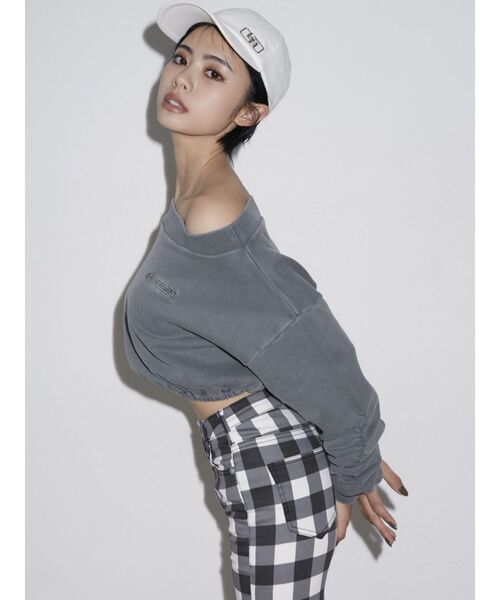 GYDA（ジェイダ）の「アームギャザーピグメントオフショル ショートスウェットトップス（Tシャツ/カットソー・レディース・アイボリー/チャコールグレー/オレンジ系その他3・FREE）」の4枚目の写真