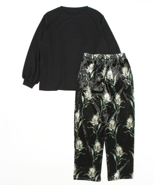 SLEEPY SLEEPY（スリーピースリーピー）の「ユニセックスベロアプリントセットアップ パジャマ 長袖ロングパンツ／SLEEPY SLEEPY（スリーピースリーピー）（ルームウェア/パジャマ・メンズ・ブラック・S-M/M-L）」の20枚目の写真