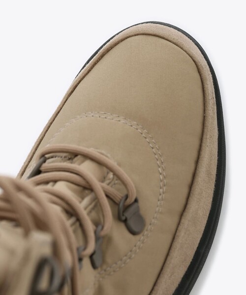 Columbia(コロンビア)の「ロージー レース ウォータープルーフ(ブーツ・レディース・ブラック/オリーブ/グレイッシュベージュ・23.0cm/22.5cm/25.0cm/24.5cm/24.0cm/23.5cm)」の19枚目の写真