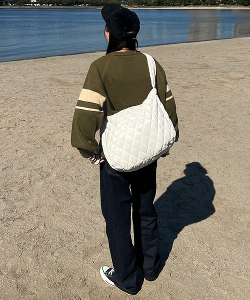 kutir（クティール）の「キルティングショルダーバッグ（ショルダーバッグ・レディース・ブラック/ホワイト・FREE）」の14枚目の写真