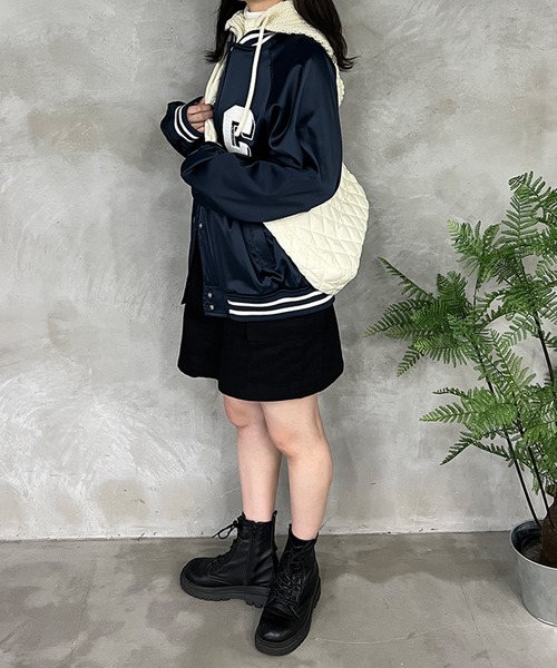 kutir（クティール）の「キルティングショルダーバッグ（ショルダーバッグ・レディース・ブラック/ホワイト・FREE）」の16枚目の写真