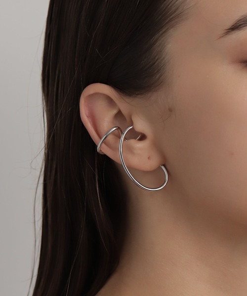 PAS TIERRA(パティエラ)の「エマイヤーカフ(右耳用)(イヤーカフ・レディース・シルバー/イエローゴールド・FREE)」の2枚目の写真