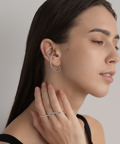 PAS TIERRA(パティエラ)の「エマイヤーカフ(右耳用)(イヤーカフ・レディース・シルバー/イエローゴールド・FREE)」の6枚目の写真