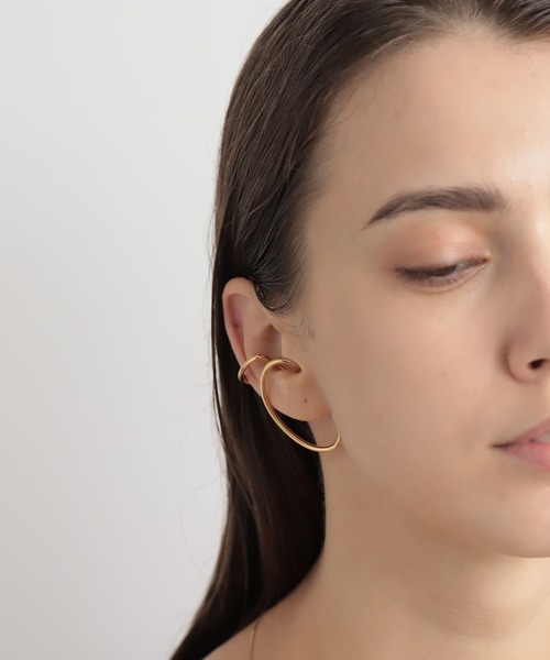 PAS TIERRA(パティエラ)の「エマイヤーカフ(右耳用)(イヤーカフ・レディース・シルバー/イエローゴールド・FREE)」の8枚目の写真