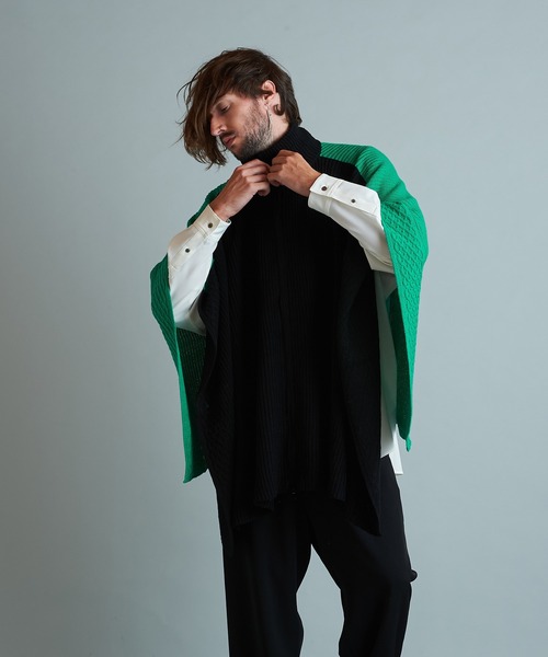 NO ID.（ノーアイディ）の「3WAYニットZIPポンチョ（ポンチョ・メンズ・グリーン/アイボリー/ブラック・ONE SIZE）」の4枚目の写真