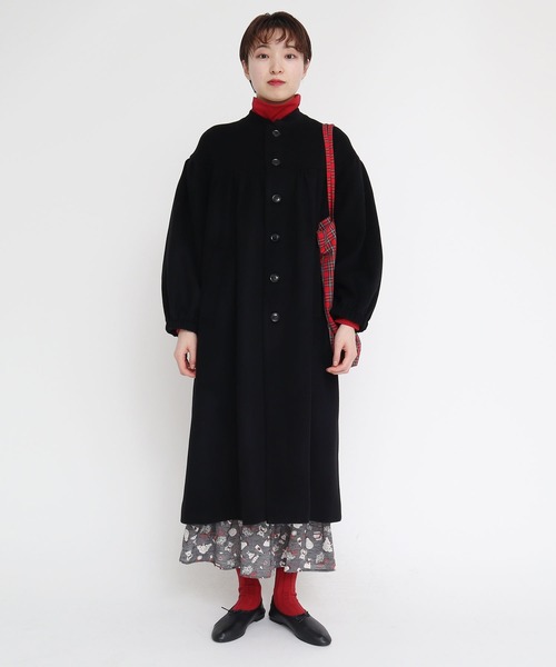 I am I in fact...（アイアムアイインファクト）の「聖歌隊　コート（その他アウター・レディース・ブラック/グリーン・FREE）」の13枚目の写真