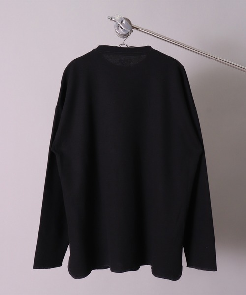 UNIVERSAL OVERALL（ユニバーサルオーバーオール）の「(LG)【UNIVERSAL OVERALL】【パックT】ルーズフィット ワッフル 長袖 Tシャツ（Tシャツ/カットソー・メンズ・ホワイト/ホワイト系その他/ブラック系その他/ブラック・MEDIUM/LARGE）」の6枚目の写真