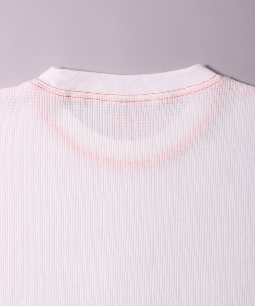 UNIVERSAL OVERALL（ユニバーサルオーバーオール）の「(LG)【UNIVERSAL OVERALL】【パックT】ルーズフィット ワッフル 長袖 Tシャツ（Tシャツ/カットソー・メンズ・ホワイト/ホワイト系その他/ブラック系その他/ブラック・MEDIUM/LARGE）」の11枚目の写真