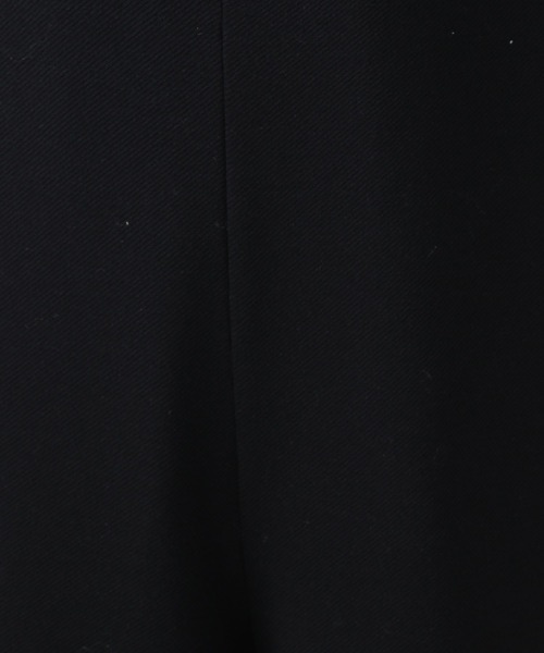 BAYFLOW(ベイフロー)の「Vネックサロペット(サロペット/オーバーオール・レディース・ブラック/ベージュ・SMALL/MEDIUM)」の21枚目の写真