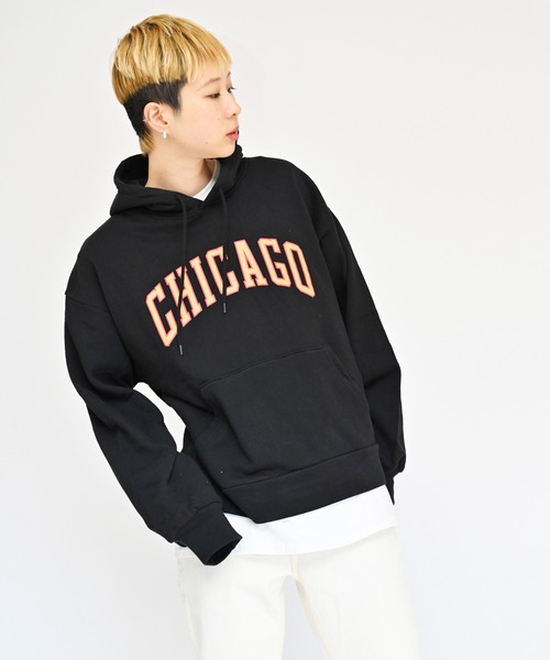 セール】ビッグサイズ メンズサイズ CHICAGOロゴプリントプル