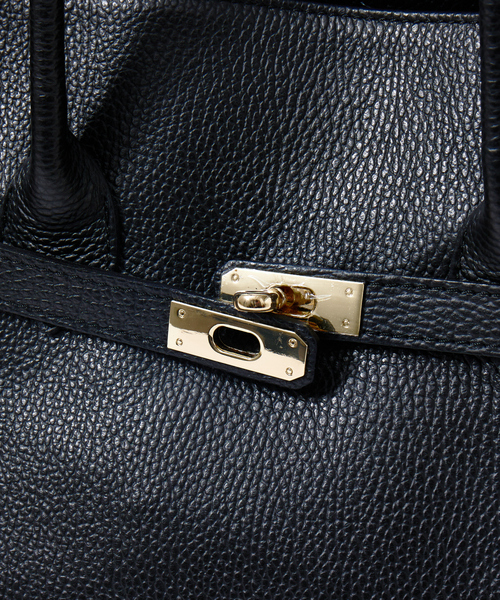 AULENTTI(オウレンティ)の「【人気追加】【AULENTTI/オウレンティ】レザーベルト付トート(トートバッグ・レディース・ブラック・フリー)」の9枚目の写真