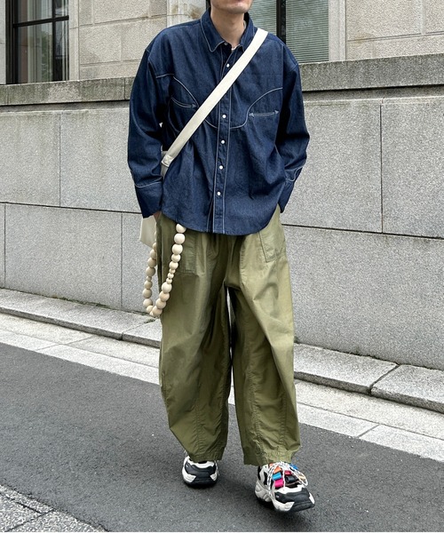 CPCM（シーピーシーエム）の「デニムショートウエスタンシャツ（シャツ/ブラウス・メンズ・ネイビー/ブラック・MEDIUM/LARGE）」の6枚目の写真