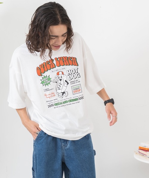 WEGO（ウィゴー）の「WEGO/アソートグラフィックT（Tシャツ/カットソー・メンズ・その他6/その他2/その他12/その他4/その他14/その他8/その他13/その他3/その他10/その他1/その他11/その他9/その他7/その他5/その他22/その他24/その他19/その他23/その他21/その他27/その他25/その他28/その他20/その他26/Q/O/R/P/T/U/S/N/Y/Z/その他33/X/W/V/ホワイト系その他/ホワイト×ライム/ホワイト×イエロー/その他29/ホワイト×レッド/ホワイト/ホワイト×ブルー/その他/ホワイト×ブラック/ブラック×ホワイト/ダークブラック/その他31/その他30/ブラック系その他5/ブラック系その他7/ホワイト系その他2/ホワイト系その他3/ホワイト系その他4/アッシュグレー/ブラック/M/その他17/L/E/H/J/K/B/C/F/その他32/スミクロ/A/その他34・MEDIUM/LARGE/SMALL）」の2枚目の写真
