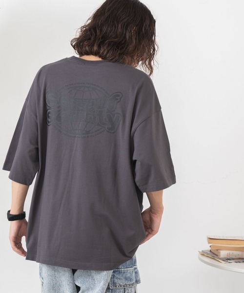 WEGO（ウィゴー）の「WEGO/アソートグラフィックT（Tシャツ/カットソー・メンズ・その他6/その他2/その他12/その他4/その他14/その他8/その他13/その他3/その他10/その他1/その他11/その他9/その他7/その他5/その他22/その他24/その他19/その他23/その他21/その他27/その他25/その他28/その他20/その他26/Q/O/R/P/T/U/S/N/Y/Z/その他33/X/W/V/ホワイト系その他/ホワイト×ライム/ホワイト×イエロー/その他29/ホワイト×レッド/ホワイト/ホワイト×ブルー/その他/ホワイト×ブラック/ブラック×ホワイト/ダークブラック/その他31/その他30/ブラック系その他5/ブラック系その他7/ホワイト系その他2/ホワイト系その他3/ホワイト系その他4/アッシュグレー/ブラック/M/その他17/L/E/H/J/K/B/C/F/その他32/スミクロ/A/その他34・MEDIUM/LARGE/SMALL）」の15枚目の写真