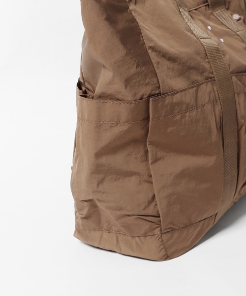 POP TRADING COMPANY(ポップトレーディングカンパニー)の「POP TRADING COMPANY/ポップトレーディングカンパニー×Dickies/ディッキーズ Pop/Dickies Tote トートバッグ(トートバッグ・メンズ・ブラウン・ONE SIZE)」の17枚目の写真
