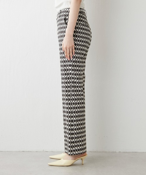 GALLARDAGALANTE（ガリャルダガランテ）の「プリントフレアパンツ（その他パンツ・レディース・ブラック・0/1）」の10枚目の写真