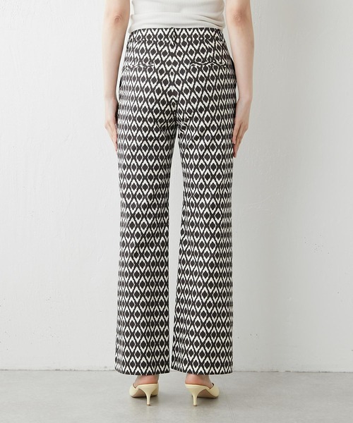 GALLARDAGALANTE（ガリャルダガランテ）の「プリントフレアパンツ（その他パンツ・レディース・ブラック・0/1）」の11枚目の写真