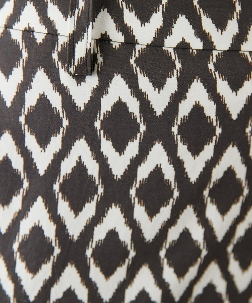 GALLARDAGALANTE（ガリャルダガランテ）の「プリントフレアパンツ（その他パンツ・レディース・ブラック・0/1）」の16枚目の写真