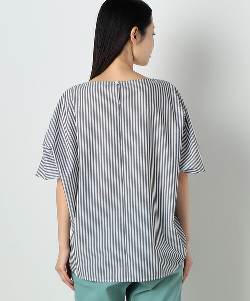 COMME CA ISM（コムサイズム）の「ストライプ　ニュアンス Ｔブラウス（シャツ/ブラウス・レディース・ホワイト/ライトグレー系/ネイビー系・MEDIUM/LARGE）」の10枚目の写真