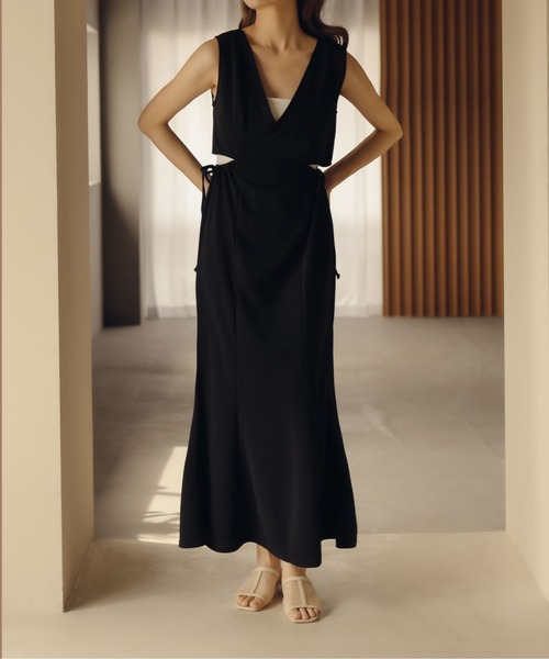 fupel(フぺル)の「サイドスリットリボンワンピース(ワンピース・レディース・アイボリー/ブラック・MEDIUM/SMALL)」の16枚目の写真