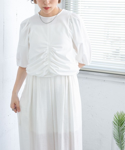 KBF（ケイビーエフ）の「ドロストデザインカットソー（Tシャツ/カットソー・レディース・オフホワイト/ブラック/ラベンダー/アイボリー・ONE）」の5枚目の写真