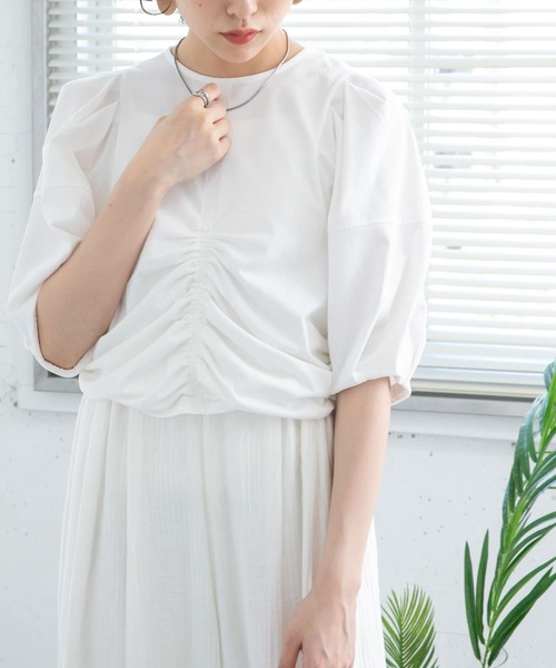 KBF（ケイビーエフ）の「ドロストデザインカットソー（Tシャツ/カットソー・レディース・オフホワイト/ブラック/ラベンダー/アイボリー・ONE）」の6枚目の写真