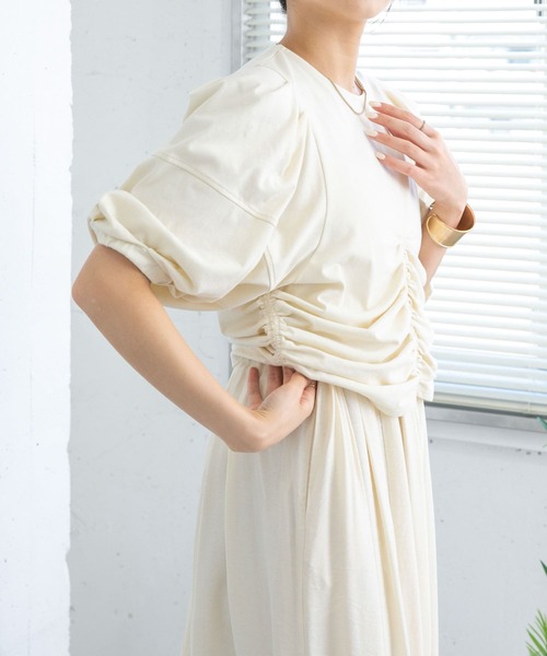 KBF（ケイビーエフ）の「ドロストデザインカットソー（Tシャツ/カットソー・レディース・オフホワイト/ブラック/ラベンダー/アイボリー・ONE）」の16枚目の写真