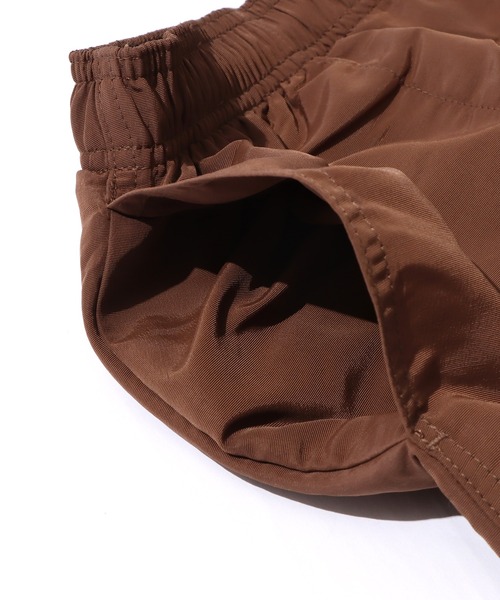STUSSY（ステューシー）の「STUSSY/ステューシー BIG BASIC WATER SHORT 水着 ショーツ ハーフパンツ ワンポイント ロゴ（水着・メンズ・ブラック/ブラウン/ミント/ピンク/オレンジ・M/L/XL/S）」の9枚目の写真