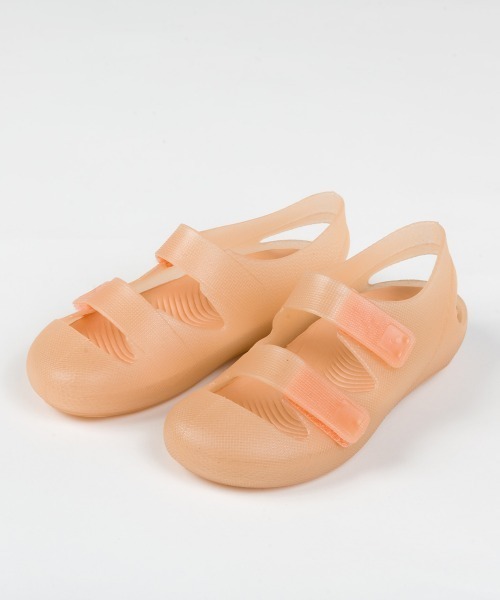 OMNES（オムネス）の「キッズダブルベルトビーンズサンダル（サンダル・キッズ・モスグリーン/ミント/サーモンピンク/ブラウン/ネイビー/コーラルピンク・13.0cm/14cm/15cm/16.0cm/17.0cm/18.0cm/19.0cm/20.0cm/21.0cm/22.0cm）」の6枚目の写真