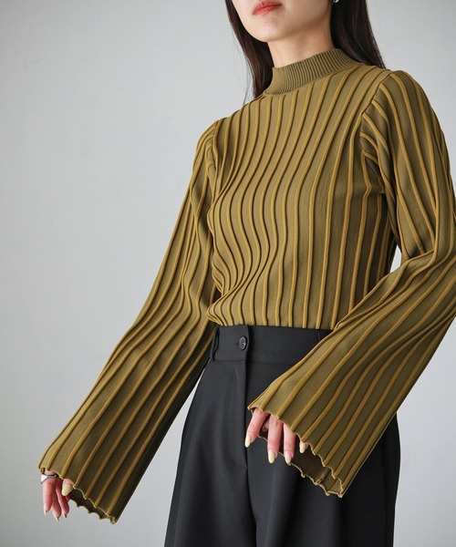 cheriella（シェリエラ）の「【cheriella】ストライプハイネックニット STRIPE HIGH-NECK KNIT（ニット/セーター・レディース・ブラック/マスタード/ワインレッド/グリーン/アイボリー/ブルー・M）」の18枚目の写真