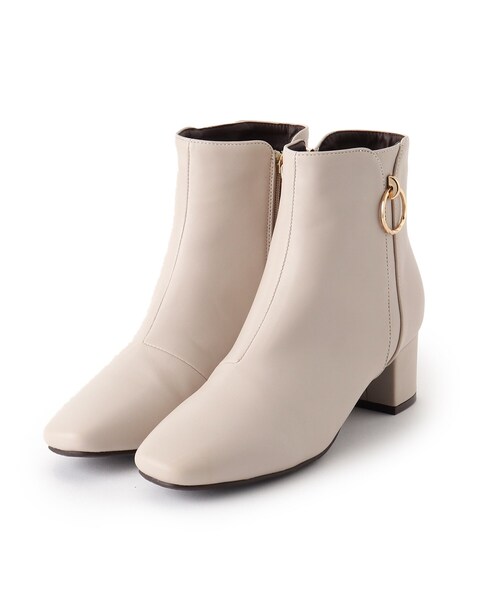 grove（グローブ）の「◆きらりとゆれるメタルリングが上品な印象のショートブーツ【人間工学】（ブーツ・レディース・チャコール/ライトグレー/ブラック/チャコールグレー/ダークブラウン系7/ブラック系7・35/45/30）」の7枚目の写真