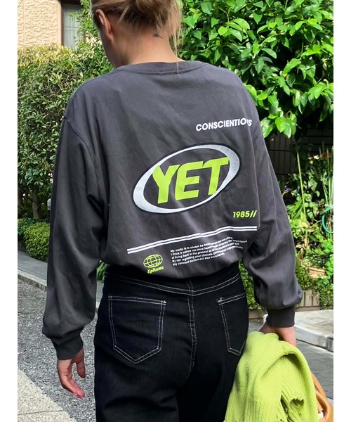 ANAP(アナップ)の「4パターングラフィックロングスリーブTシャツ(Tシャツ/カットソー・レディース・ライトグレー/ブルー/ホワイト/スミクロ・FREE)」の3枚目の写真
