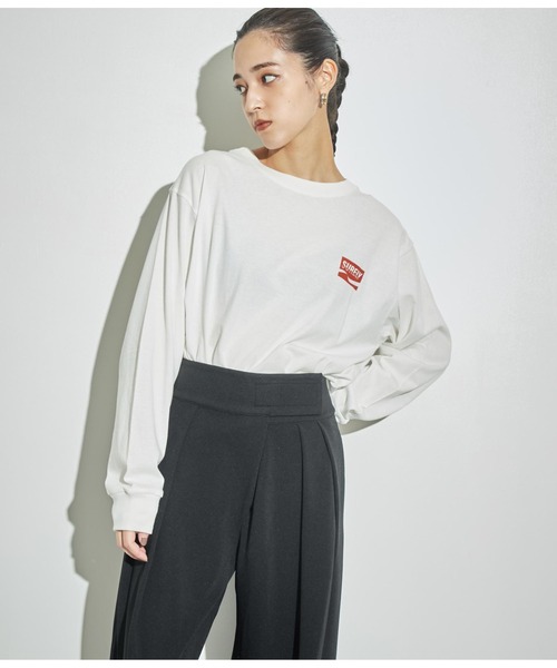 ANAP(アナップ)の「4パターングラフィックロングスリーブTシャツ(Tシャツ/カットソー・レディース・ライトグレー/ブルー/ホワイト/スミクロ・FREE)」の6枚目の写真