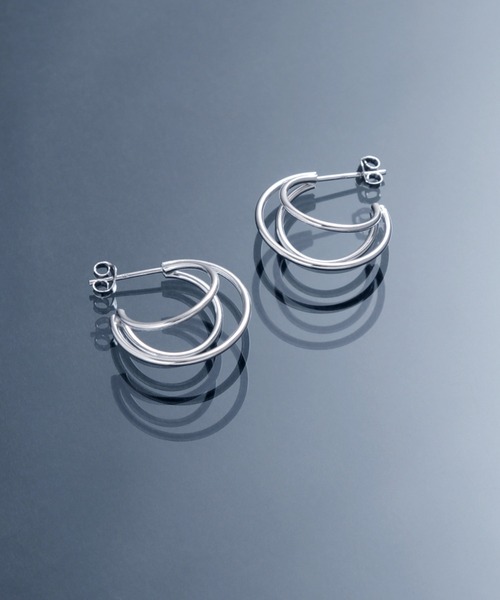 YArKA（ヤーカ）の「【YArKA/ヤーカ】crescent moon motif earing(pierce)[MIDZU3] / 三日月モチーフピアス（ピアス（両耳用）・レディース・シルバー・FREE）」の3枚目の写真