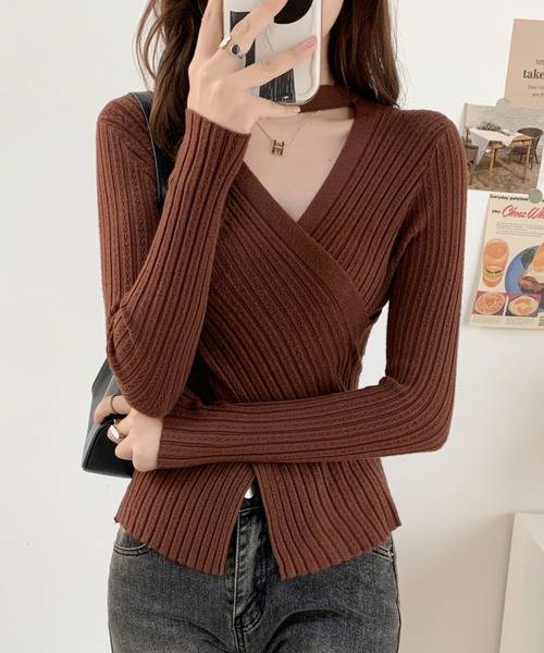 ABITOKYO(アビトーキョー)の「カットアウトカシュクールニット(ニット/セーター・レディース・ベージュ/グレー/ブラウン/ブラック・FREE)」の4枚目の写真
