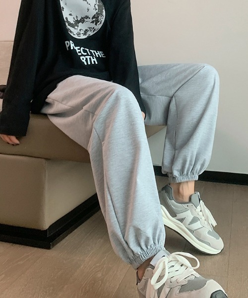 dream in the cradle（ドリームインザクレイドル）の「プレーンスウェットパンツ（スウェットパンツ・レディース・ブラック/ライトグレー・FREE）」の6枚目の写真