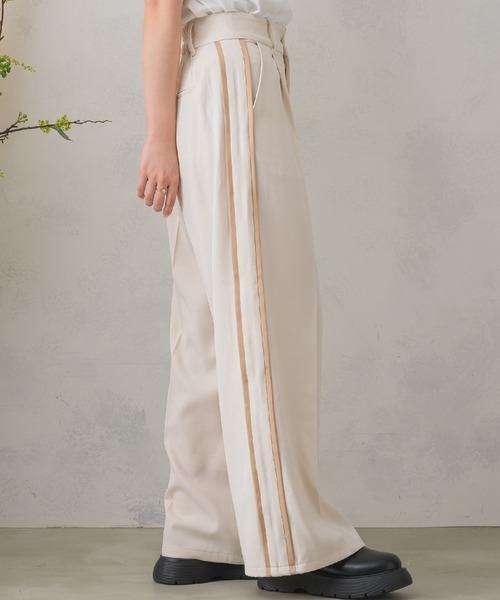 RETRO GIRL（レトロガール）の「サイドラインワイドPT（その他パンツ・レディース・ライトグレー/ナチュラル/ブラック・FREE）」の3枚目の写真