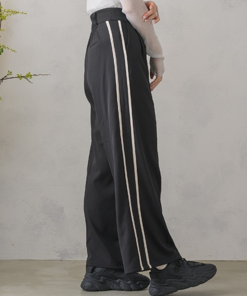 RETRO GIRL（レトロガール）の「サイドラインワイドPT（その他パンツ・レディース・ライトグレー/ナチュラル/ブラック・FREE）」の2枚目の写真