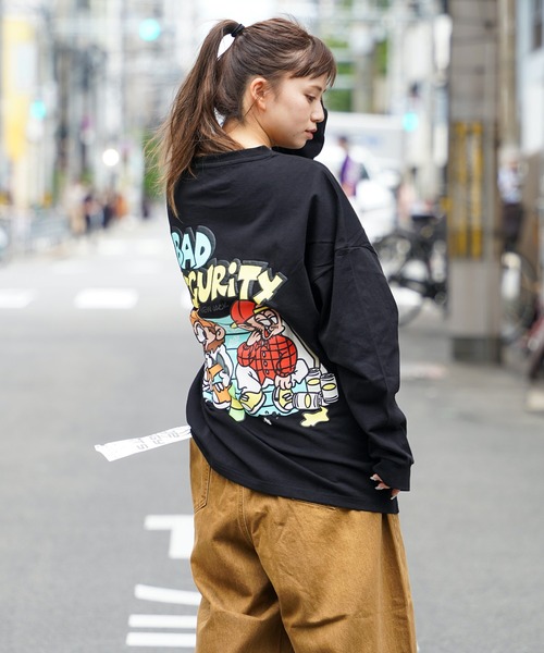 WE11DONE 韓国 黒 ブラック ロンT トレーナー 長袖 ホラーコラージュ WE11DONE 韓国 黒 ブラック ロンT トレーナー 長袖 ホラー