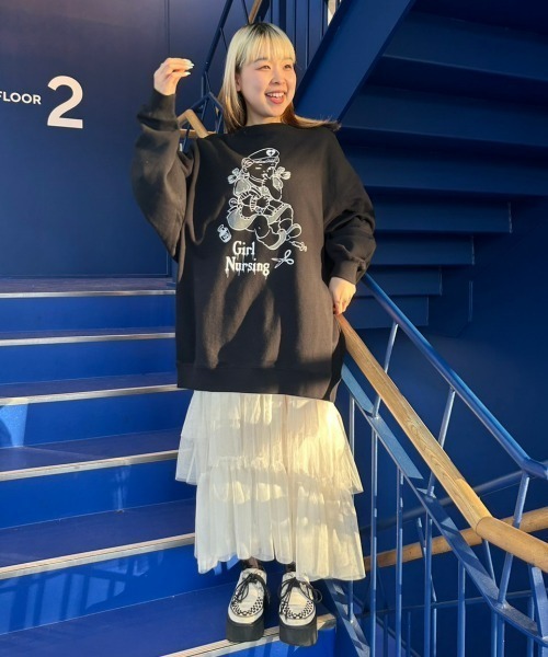 Candy Stripper(キャンディストリッパー)の「GIRL NURSING SWEAT ワンピース(スウェット・レディース・オフホワイト/ヘザーグレー/ブラック・2)」の14枚目の写真