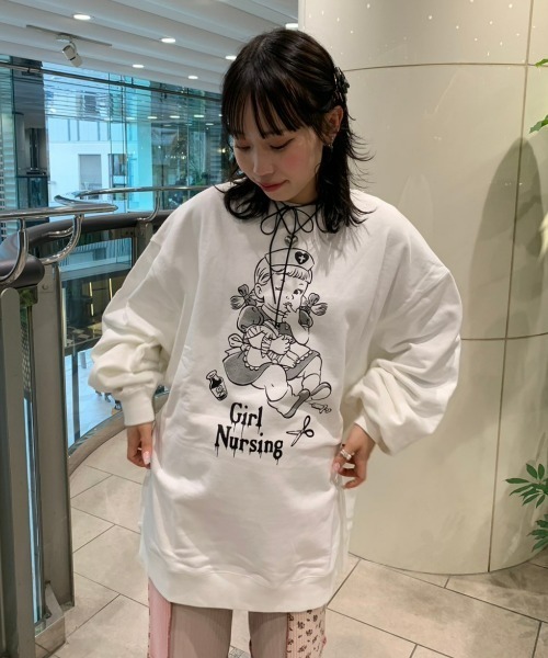 Candy Stripper(キャンディストリッパー)の「GIRL NURSING SWEAT ワンピース(スウェット・レディース・オフホワイト/ヘザーグレー/ブラック・2)」の20枚目の写真