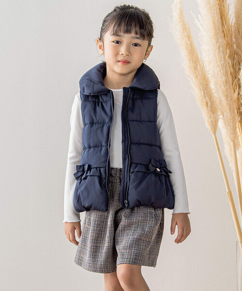 BeBe Petits Pois Vert（ベベプチポワヴェール）の「【店舗限定】リブメロウポイントトップス(95~150cm)（Tシャツ/カットソー・キッズ・ホワイト/ブラック/グレー・130cm/110cm/95cm/140cm/100cm/150cm/120cm）」の7枚目の写真