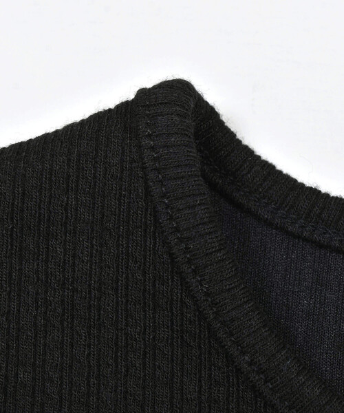 BeBe Petits Pois Vert（ベベプチポワヴェール）の「【店舗限定】リブメロウポイントトップス(95~150cm)（Tシャツ/カットソー・キッズ・ホワイト/ブラック/グレー・130cm/110cm/95cm/140cm/100cm/150cm/120cm）」の16枚目の写真