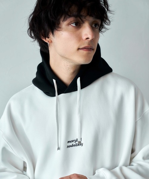 RAGEBLUE(レイジブルー)の「プチ刺繍/裏起毛切り替えテックオーバーサイズパーカー(パーカー・メンズ・レッド/ブルー/ブラック/ホワイト・LARGE/MEDIUM)」の17枚目の写真