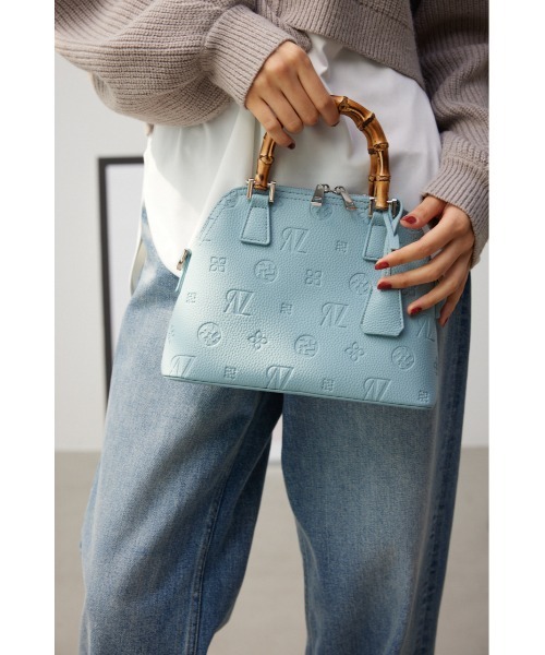 AZUL by moussy（アズールバイマウジー）の「モノグラムエンボスダブルジッパーバッグ（ハンドバッグ・レディース・ブラック/ライトブルー/アイボリー・FREE）」の3枚目の写真