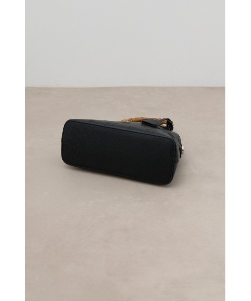 AZUL by moussy（アズールバイマウジー）の「モノグラムエンボスダブルジッパーバッグ（ハンドバッグ・レディース・ブラック/ライトブルー/アイボリー・FREE）」の21枚目の写真