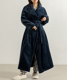 DAY CLOSET（デイ クローゼット）の「レディース ルームウェア モコモコ襟付きボリュームロングボアガウン[腰紐付き]（ガウン/バスローブ）」