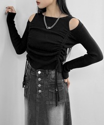 【LVEU.】カットアウトシャーリングリブトップス / トップス カットソー ニット シャーリング カットアウト 肌見せ クロップド ショート ブラック グレー