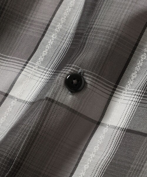 BEAMS（ビームス）の「BEAMS / オンブレチェック オープンカラー シャツ（シャツ/ブラウス・メンズ・ブラック/ベージュ/ネイビー・S/M/L/XL）」の13枚目の写真
